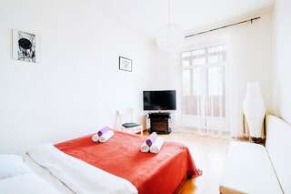 Хостелы Hostel Square Минск Бюджетный двухместный номер с 1 кроватью-4